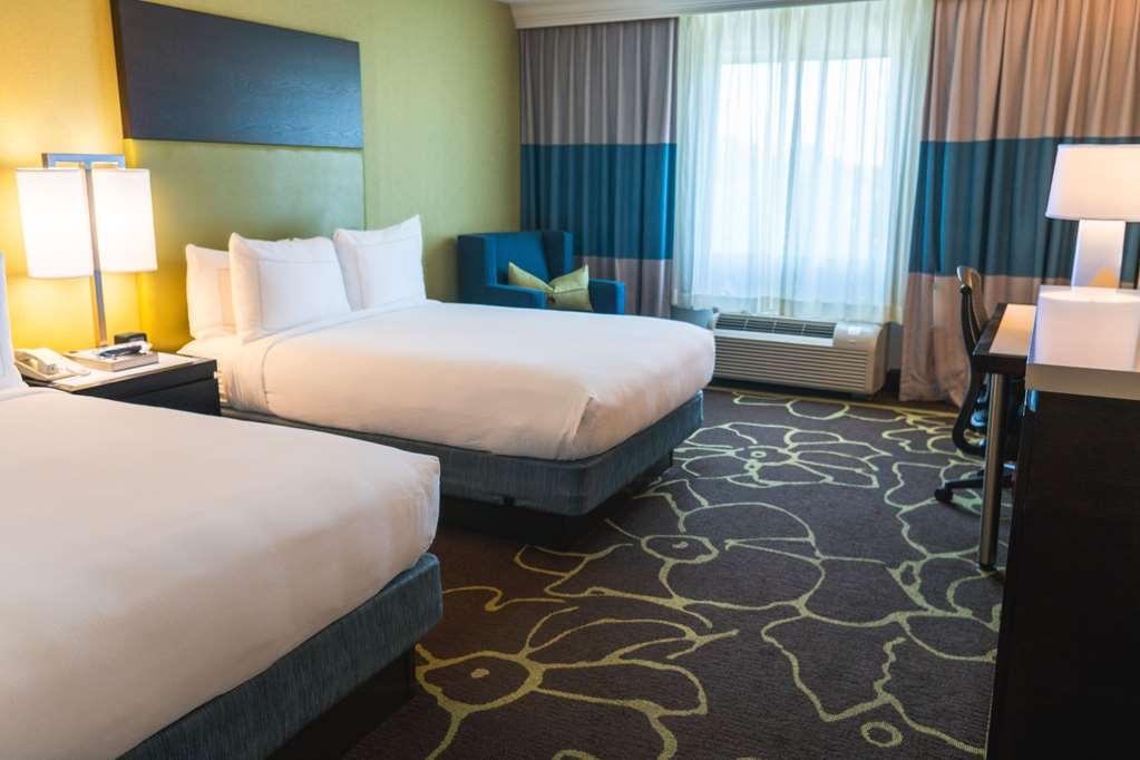 Hotel Doubletree By Hilton Charlotte Uptown Chambre photo
